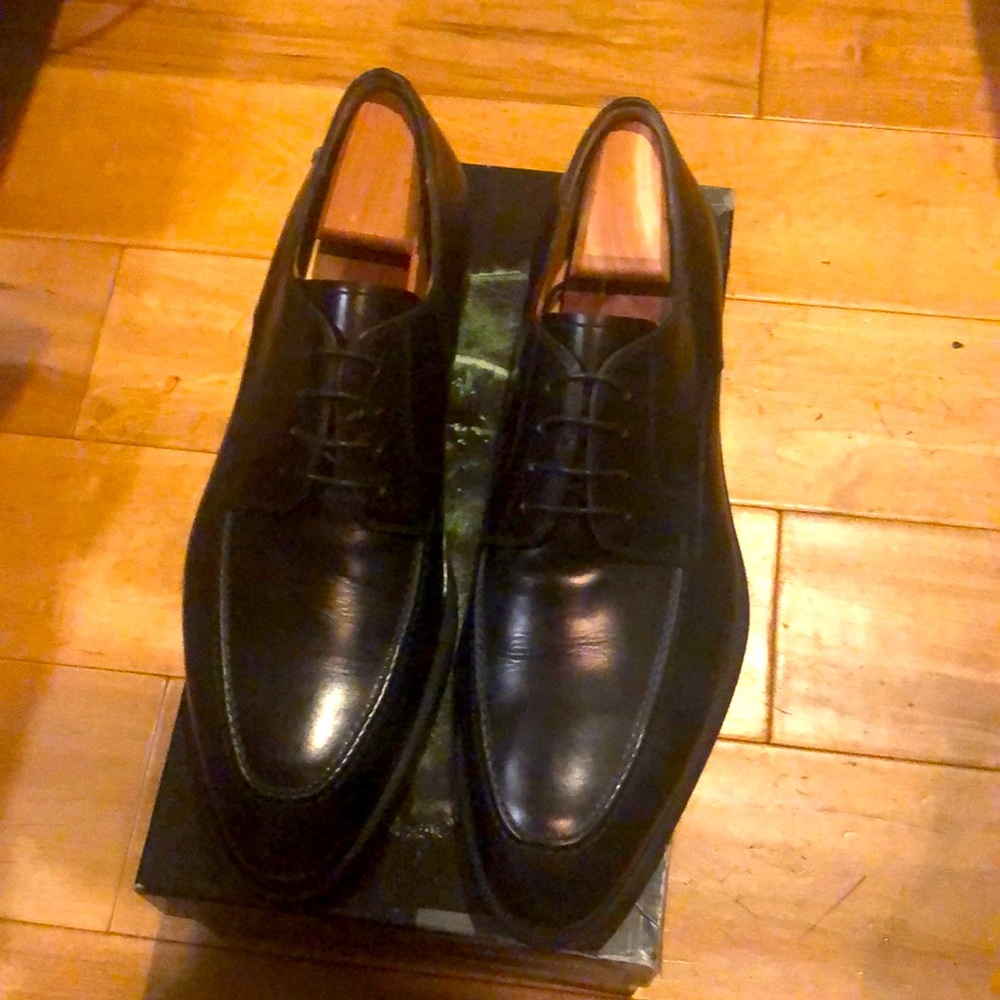 New Black Magnanni size 12 mens derby shoes.
